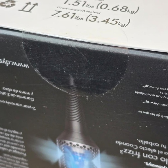 New Dyson airwrap complete long black/gold. - Picture 9 of 11